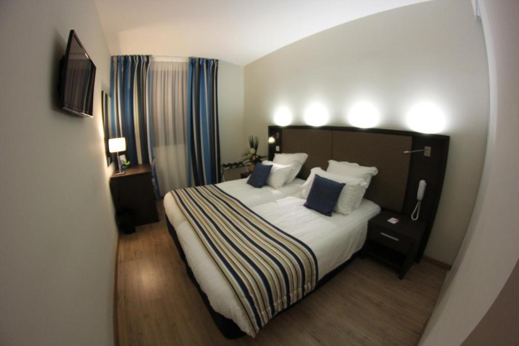 Hotel Restaurant Splendid Camargue Ле-Гро-дю-Руа Номер фото